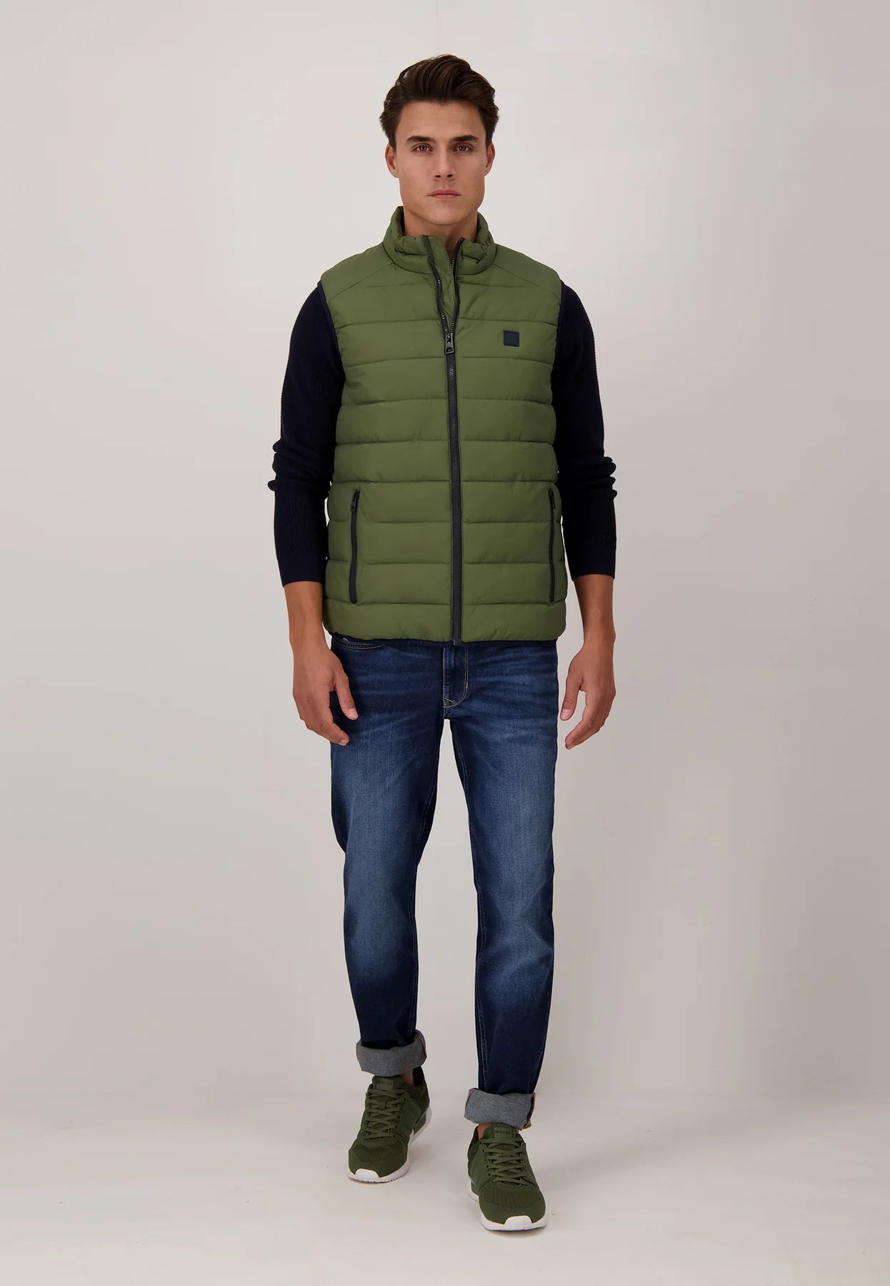 A Model Wearing Fynch-Hatton Quilted Top Padded Gilet Olive Green Front view